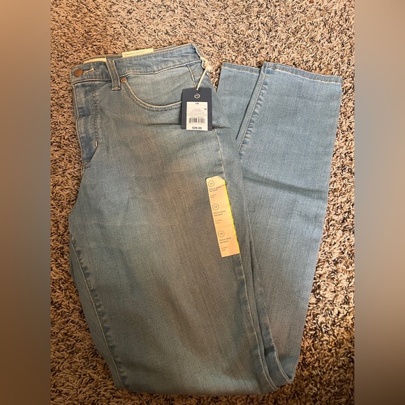 Women’s Light Blue Skinny Jeans - Picture 1 of 3